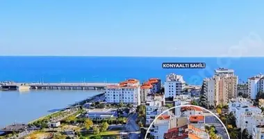 Квартира 4 спальни в Муратпаша, Турция