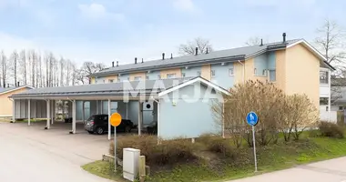 Apartamento 4 habitaciones en Hietakyla, Finlandia