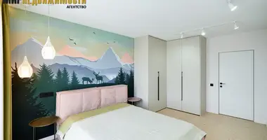 Apartamento 3 habitaciones en Kopisca, Bielorrusia