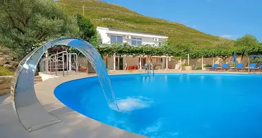Villa 3 chambres dans Katun Rezevici, Monténégro