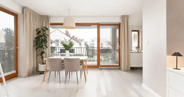 4 room apartment in Warsaw, Poland