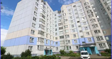 Apartamento 3 habitaciones en Minsk, Bielorrusia