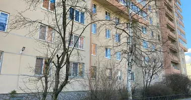 Mieszkanie 2 pokoi w okrug Rzhevka, Rosja