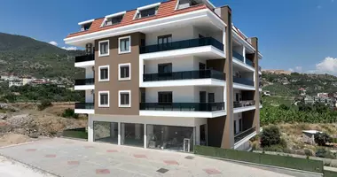 5 room apartment with parking, with elevator, with swimming pool in Alanya, Turkey