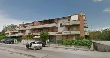 Townhouse 8 rooms in Terni, Italy