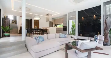 Villa 3 chambres avec Fenêtres double vitrage, avec Meublesd, avec Climatiseur dans Phuket, Thaïlande