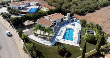 Villa 4 bedrooms in Ayia Napa, Cyprus