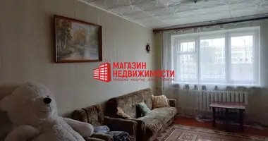 Apartamento 3 habitaciones en Vyalikaya Byerastavitsa, Bielorrusia