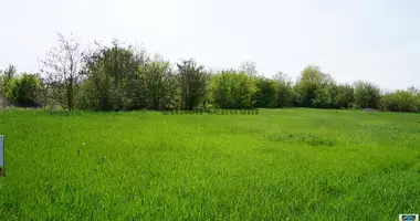 Plot of land in Sarud, Hungary