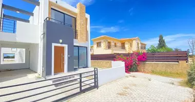 Villa 2 chambres avec Jardin, avec Parking couvert dans Agios Epiktitos, Chypre du Nord