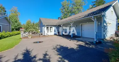 4 bedroom house in Helsinki sub-region, Finland