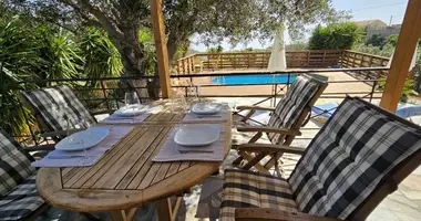 Villa 2 bedrooms in Kefalas, Greece