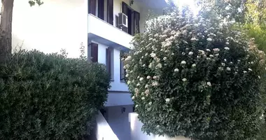 Villa 10 habitaciones con Piscina, con Vista a la montaña en Stathmos Afidnon, Grecia