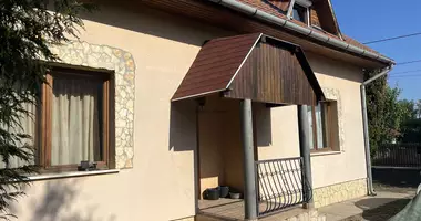 Casa 4 habitaciones en Pilis, Hungría