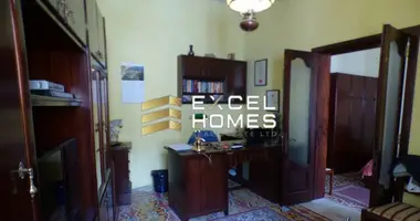 3 bedroom apartment in Paola, Malta