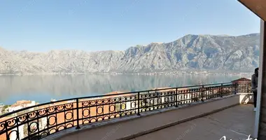 3 bedroom apartment in Kotor, Montenegro