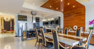 Casa 4 habitaciones en Interlomas, México