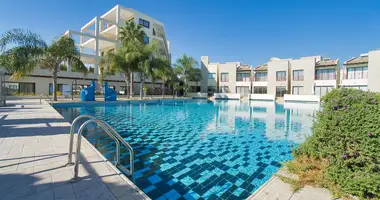 Appartement 2 chambres dans Koinoteta Agiou Tychona, Chypre