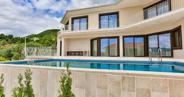 Villa 4 chambres dans Tivat, Monténégro