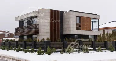 Casa 7 habitaciones en poselenie Filimonkovskoe, Rusia