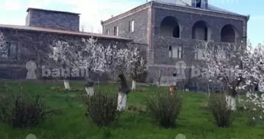 Casa grande 10 habitaciones en Mrgashen, Armenia