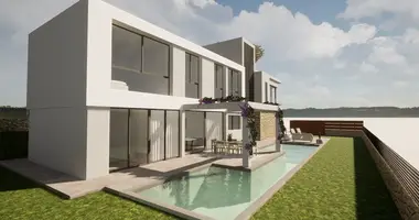 Villa 5 bedrooms in Son Veri, Spain