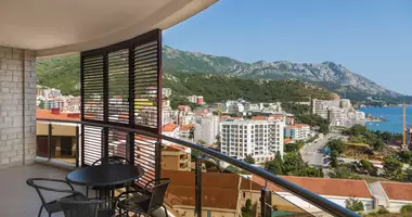 Квартира 2 спальни в Бечичи, Черногория