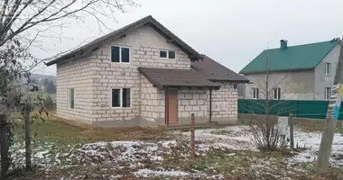 Дом в Ратомка, Беларусь