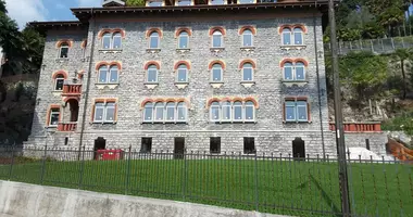 Mieszkanie 6 pokojów w Menaggio, Włochy