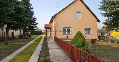 3 room house in Monor, Hungary