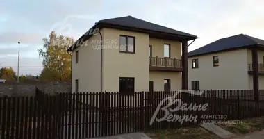 Casa 6 habitaciones en poselenie Pervomayskoe, Rusia