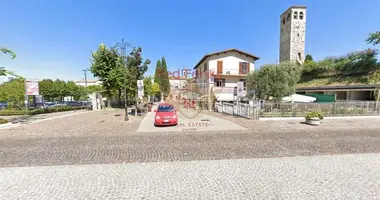 Mieszkanie 4 pokoi w Desenzano del Garda, Włochy