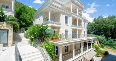 Casa 3 habitaciones en Denovici, Montenegro