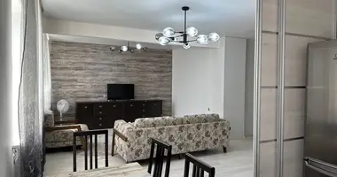 Apartamento 3 habitaciones en Borisov, Bielorrusia