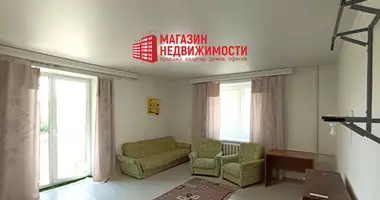Apartamento 3 habitaciones en 21, Bielorrusia