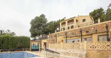Villa 6 bedrooms in Finestrat, Spain