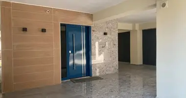 Wohnung 4 Zimmer in Municipal unit of Stavroupoli, Griechenland