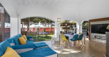 4 bedroom apartment in Orihuela, Spain