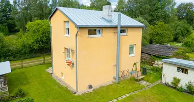 Dom 4 pokoi w Dalbe, Łotwa