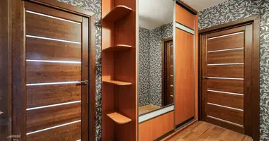 2 room apartment in Hatava, Belarus