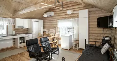 Casa de campo 2 habitaciones en Tyrnaevae, Finlandia