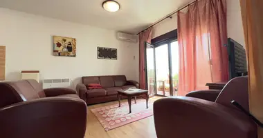 2 bedroom apartment in Petrovac, Montenegro