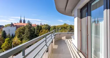 Mieszkanie 3 pokoi w Wrocław, Polska