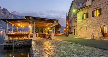 Villa  con Aire acondicionado, con Vistas al mar en Kotor, Montenegro