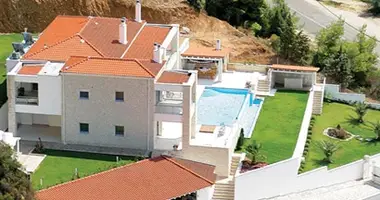 Villa 6 Zimmer mit Schwimmbad in Agia Paraskevi, Griechenland