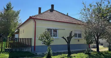 3 room house in Voers, Hungary