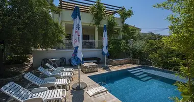 Villa 5 chambres dans Sutivan, Croatie