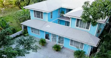 Кондо в Roatan, Гондурас