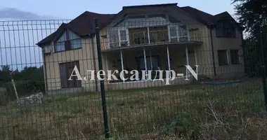 7 room house in Donetsk Oblast, Ukraine