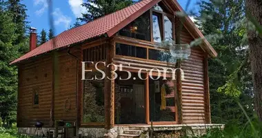 2 room house with double glazed windows, with balcony, with furniture in Zabljak, Montenegro